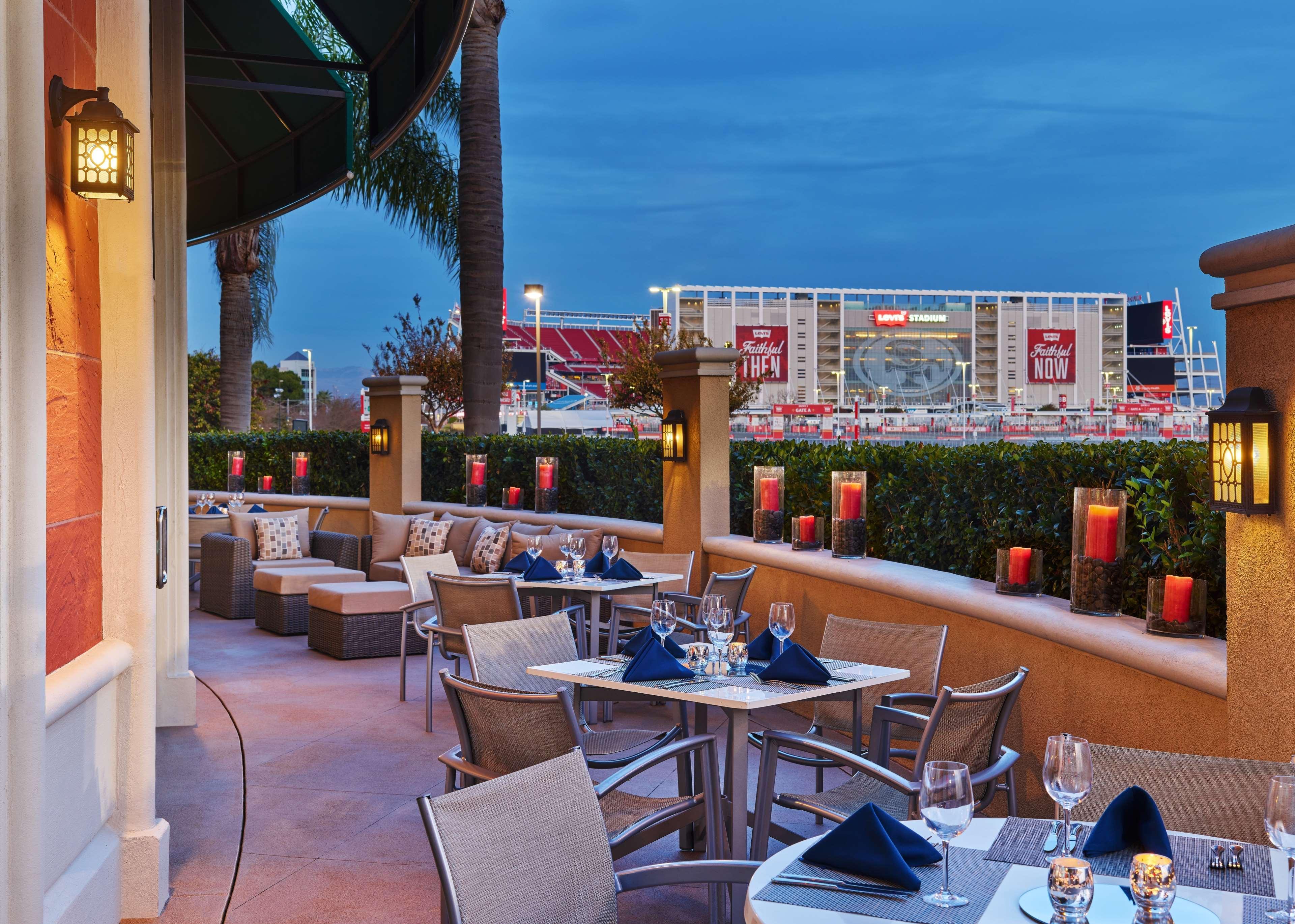 Hotel Hilton Santa Clara Exterior foto